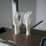 Piesă de Artă 3D Printată PLA Overtaken - Design Durabil și Unic