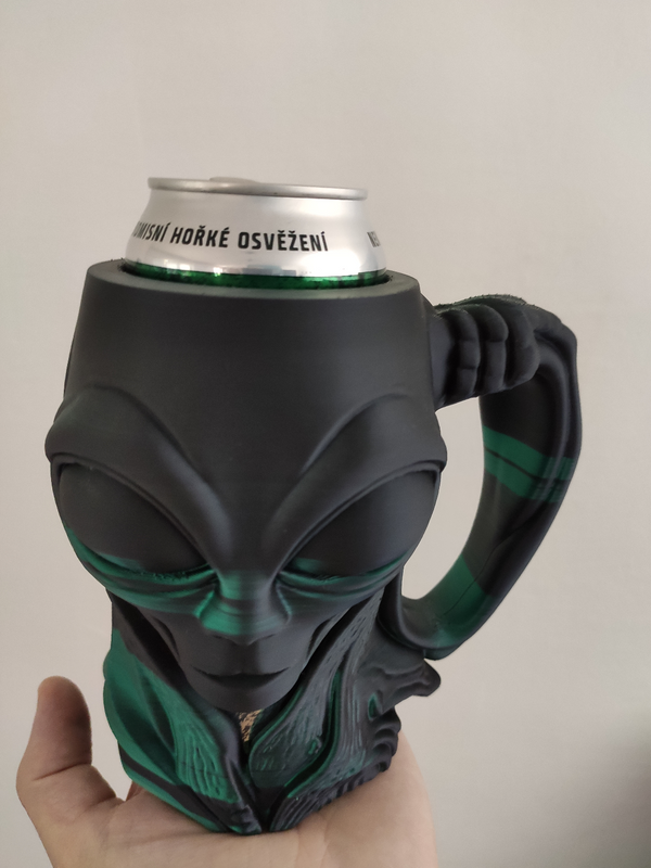 Suport Cosmic pentru Doze - Halba de Bere Durabilă din PLA, inspirată de Extratereștrii Cenușii