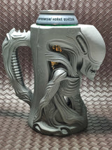 Suport Xenomorph pentru cutii de băutură - Pahar de bere artizanal din PLA (compatibil UE și 12 oz)