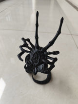Suport de telefon durabil din PLA, model Alien Facehugger - Compatibil cu toate telefoanele