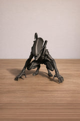 Statuetă Alien Xenomorph lucrată manual din PLA - Obiect de colecție horror SF